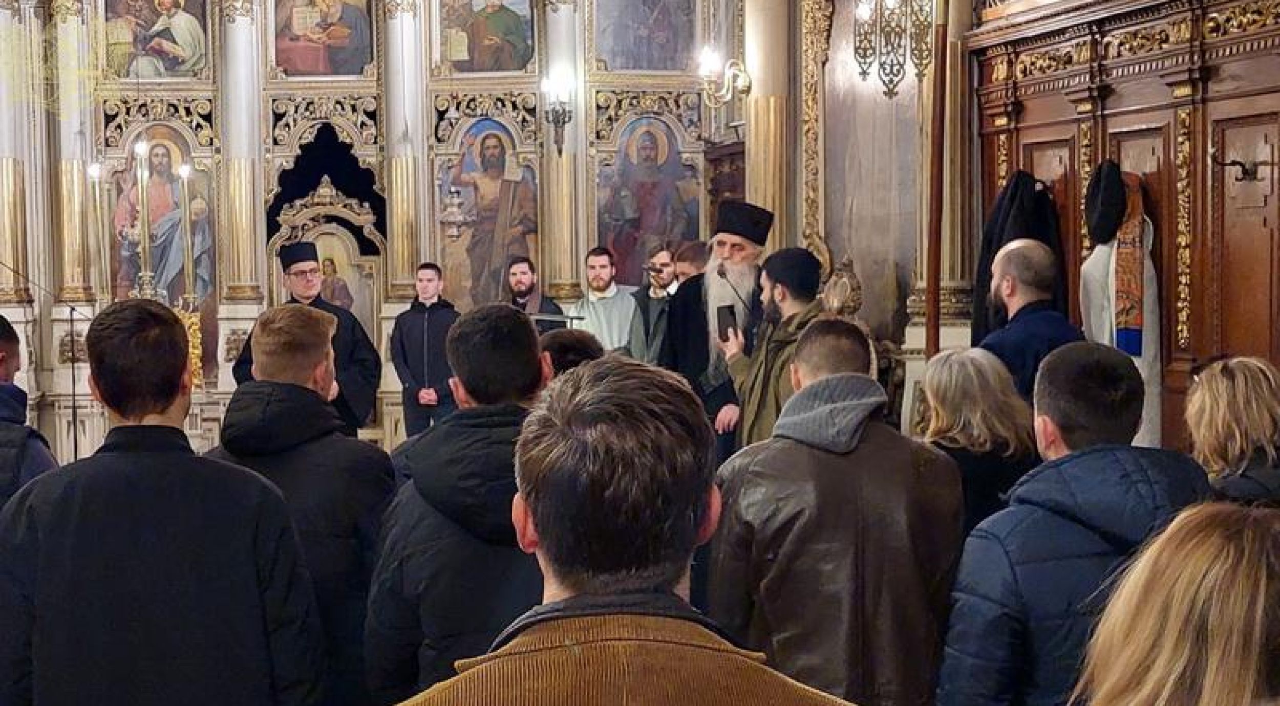 Митрополит Иринеј: Будимо свесни потребе за смирењем и покајањем