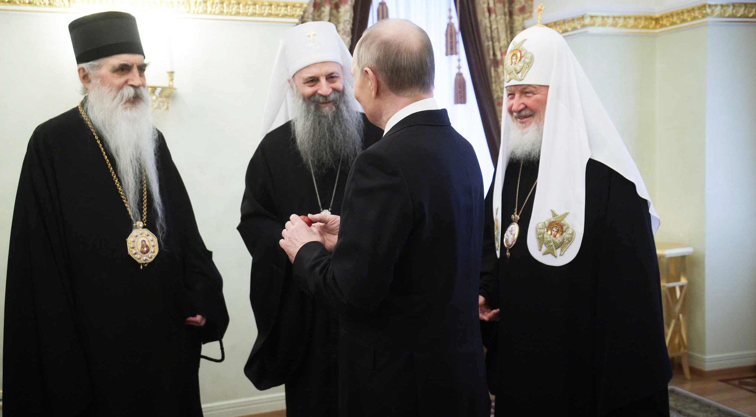 Patriarch Porfirije conversed with President of the Russian Federation Vladimir Putin