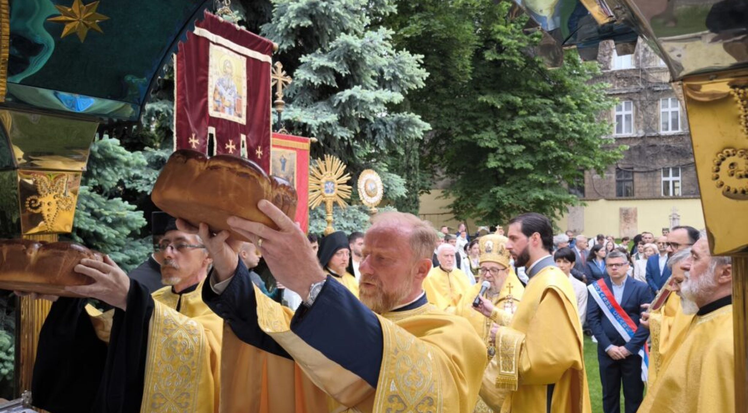 Храмовна слава у Будимпешти