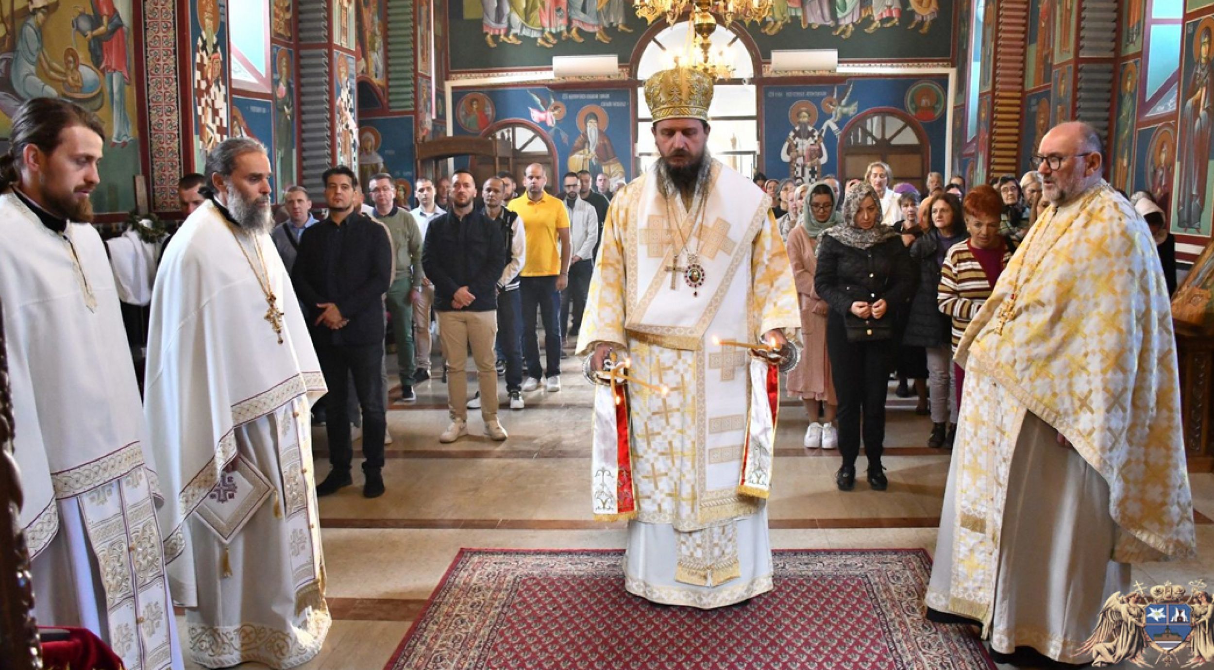 Владика Сергије богослужио у манастиру Рајиновцу