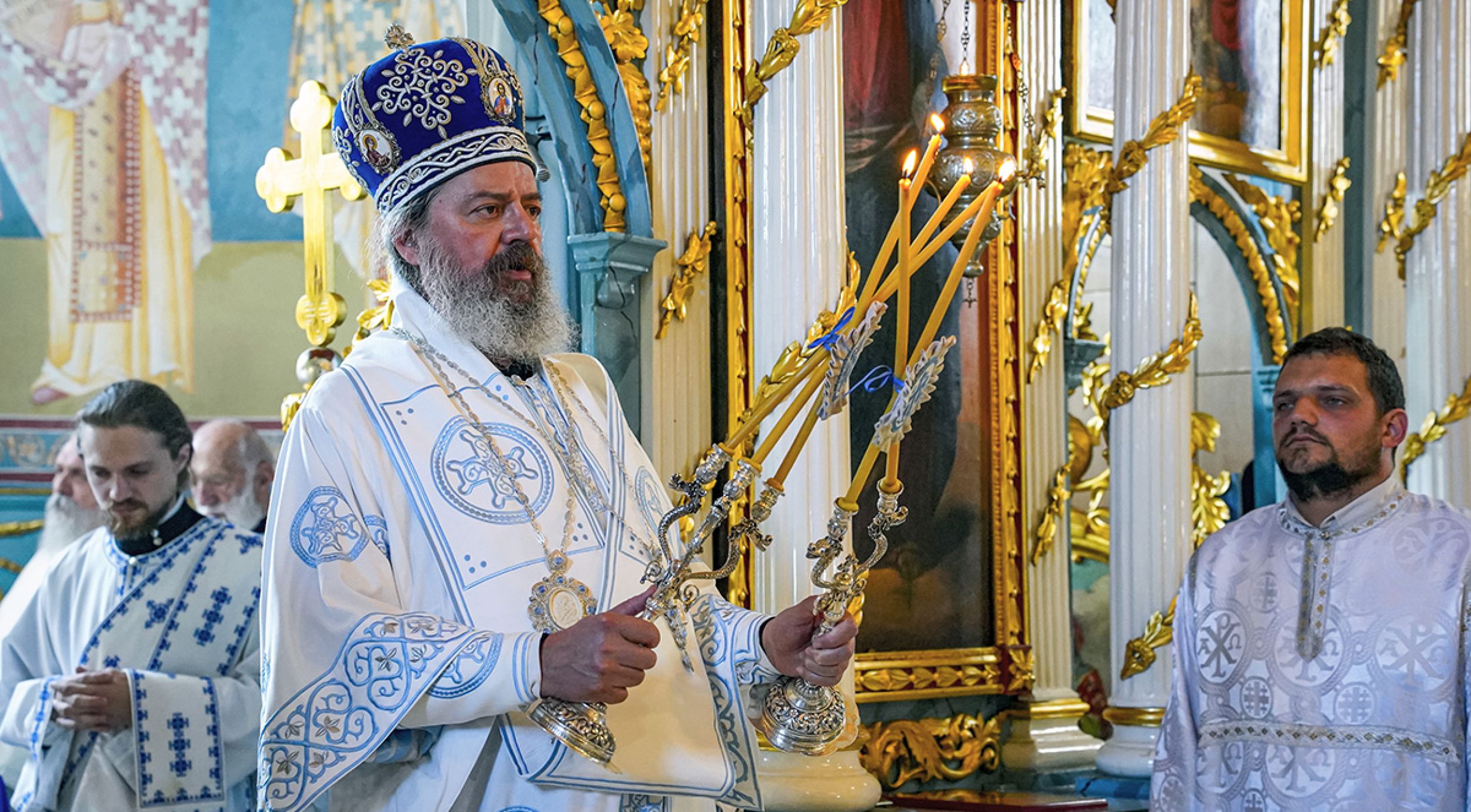 Владика Исихије: Будимо сведоци светлости Христове која просвећује свет