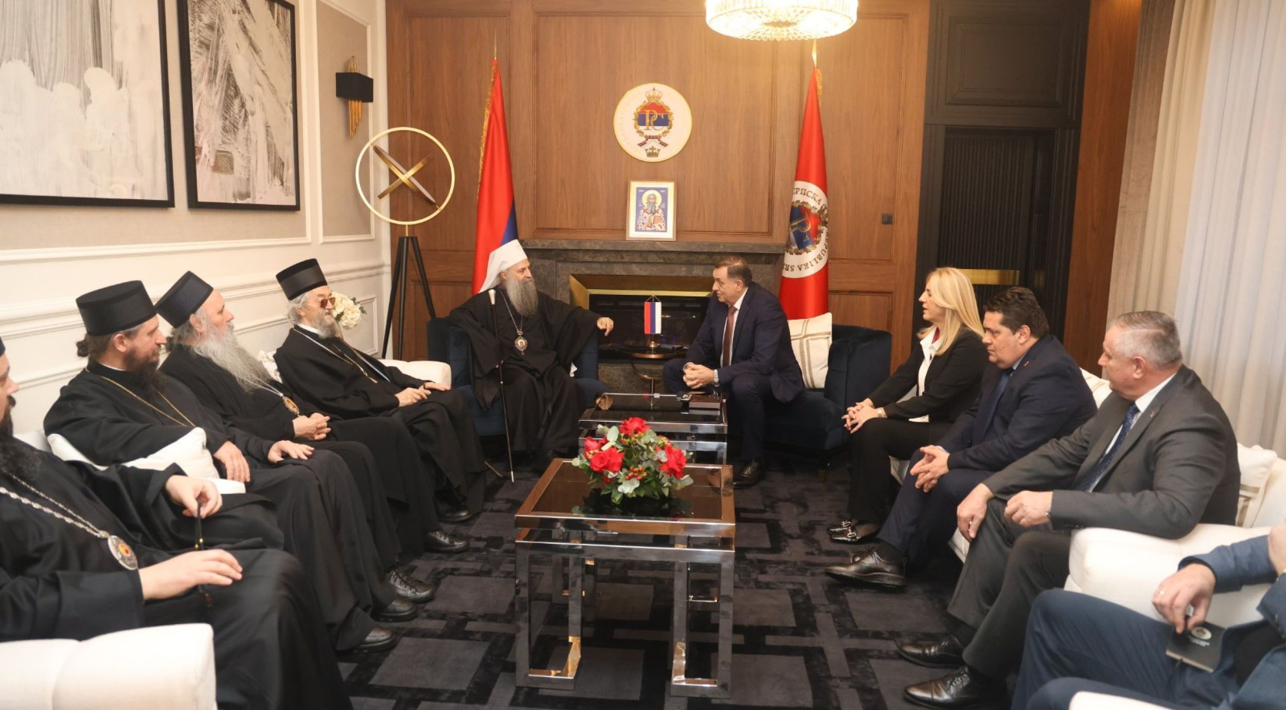 Patriarch Porfirije meets with President Dodik: The aim of the Court of Bosnia and Herzegovina’s ruling is to delegitimize the existence of the Republic of Srpska