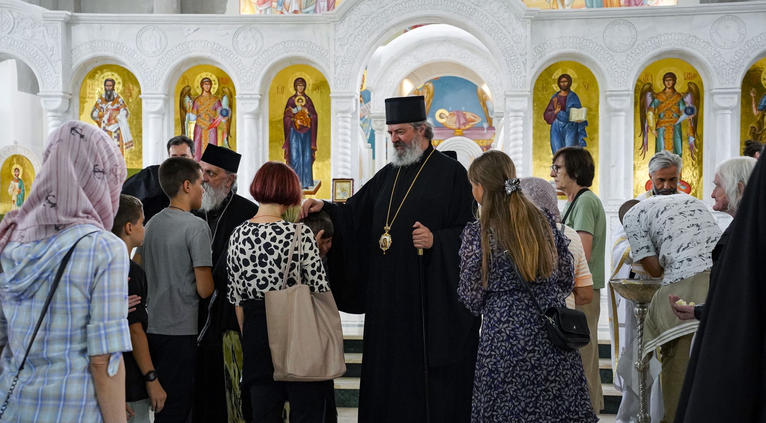 Владика Исихије: Препустимо се божанској љубави и милосрђу