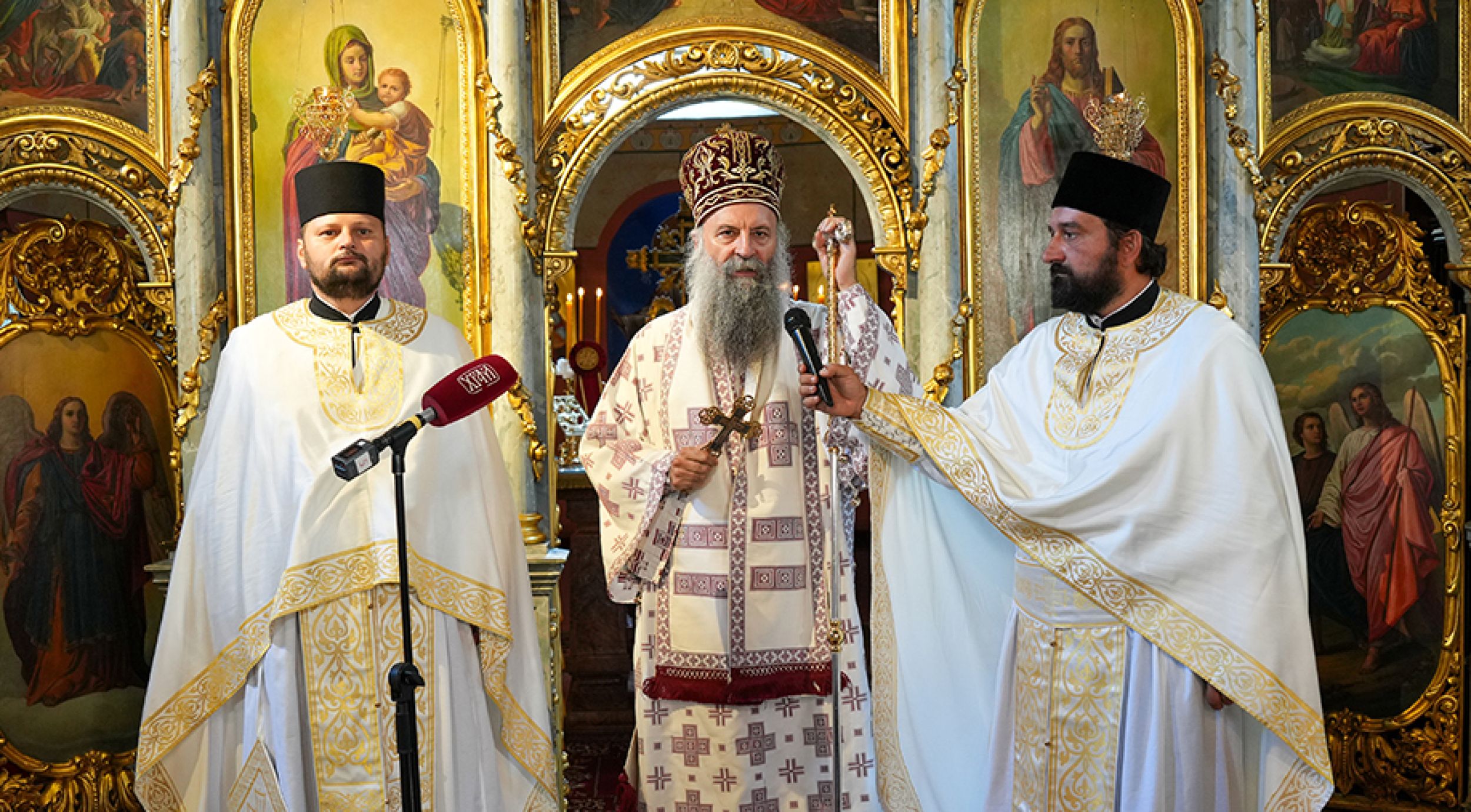 Патријарх Порфирије богослужио у Топчидерској цркви, задужбини кнеза Милоша Великог