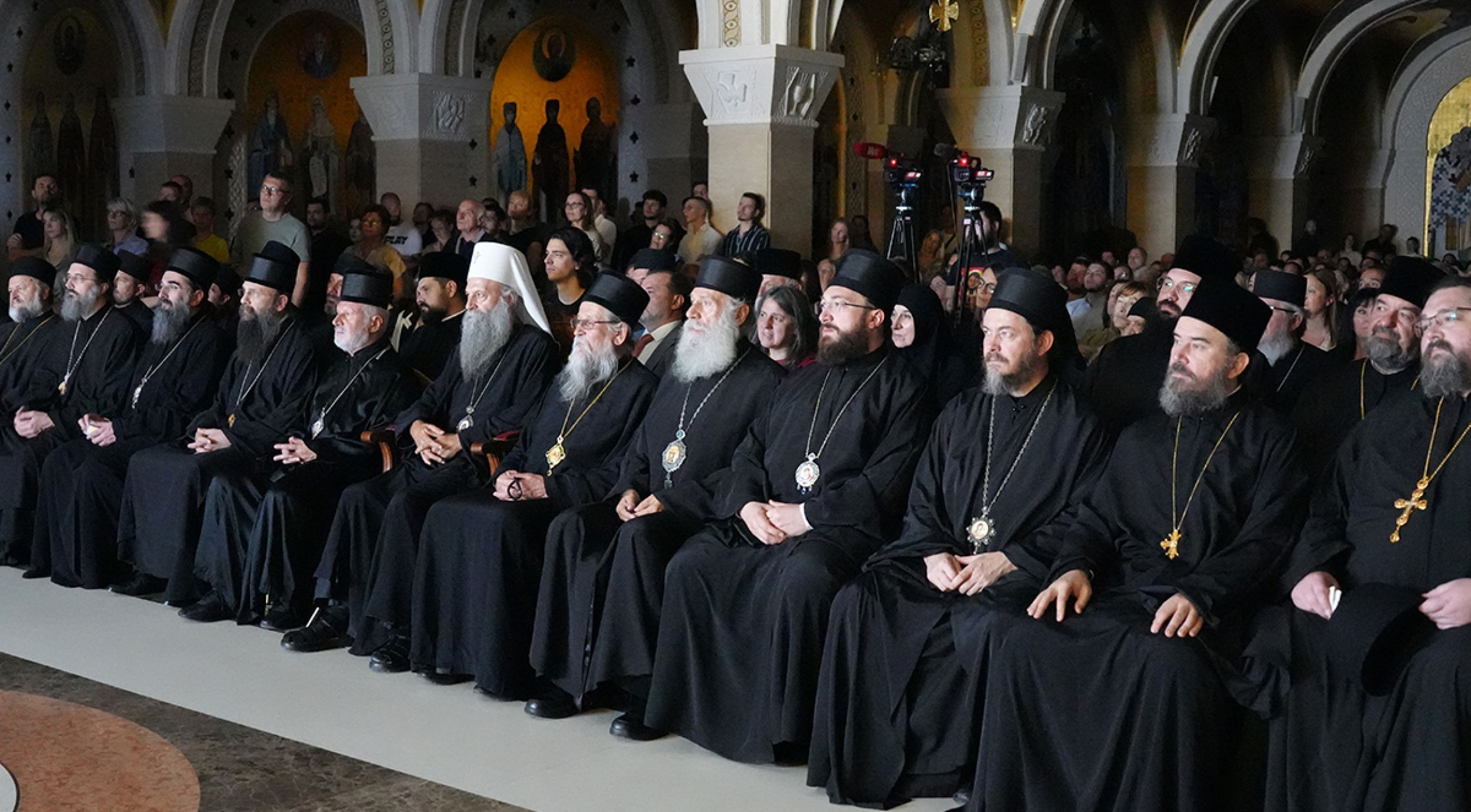 Патриарх Порфирий на торжестве по случаю юбилея епископа Хвостанского Алексея