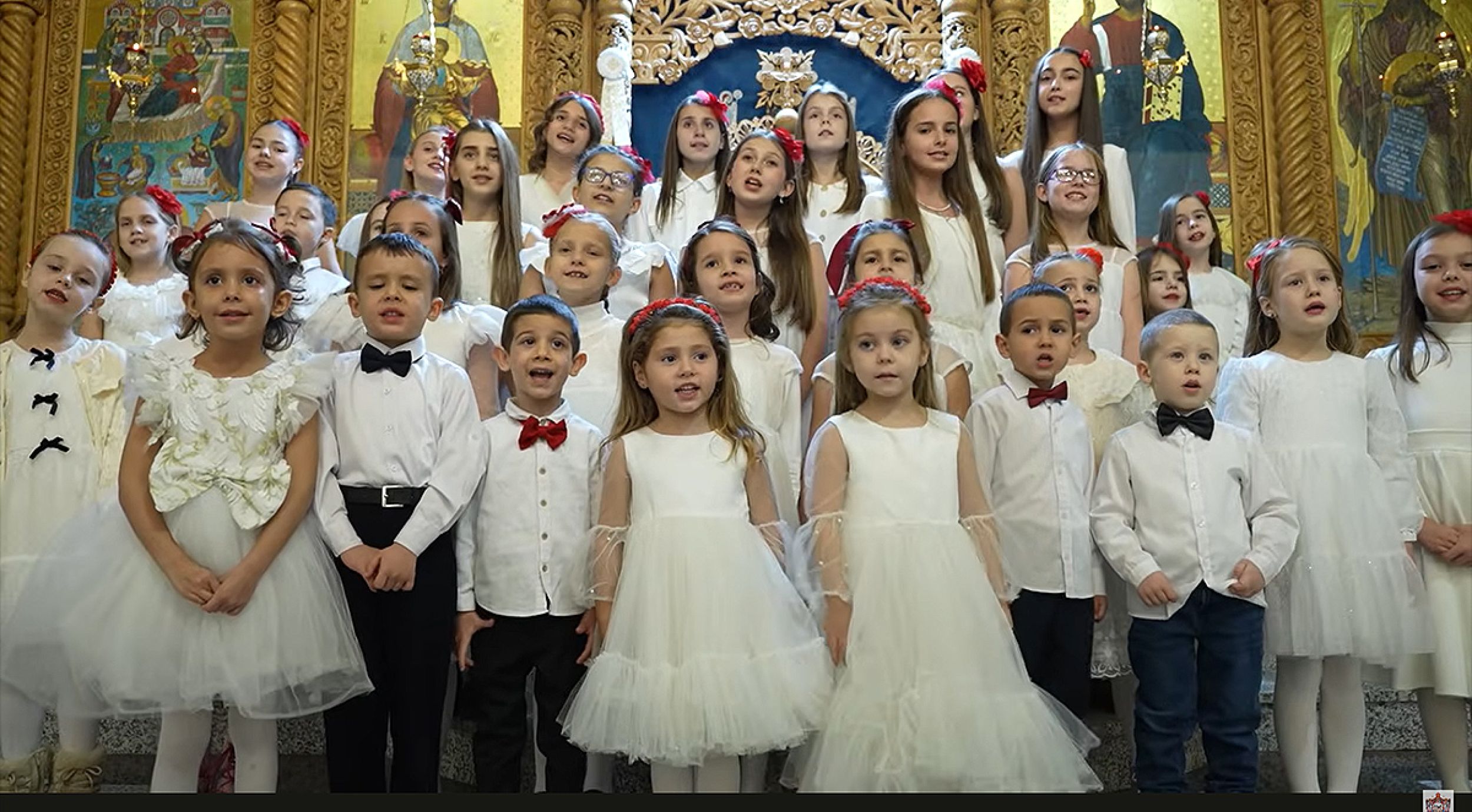 Митрополит Фотије: Пресвета Богородице са Истока звездо сјајна