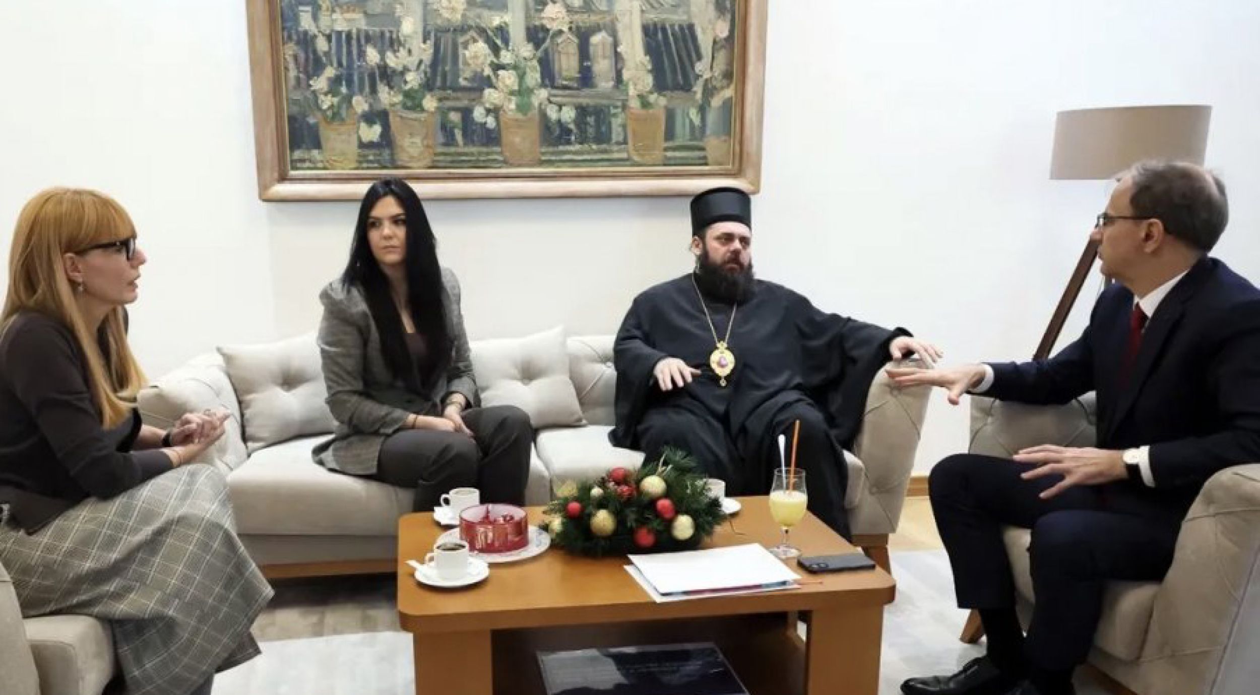 Владика Херувим разговарао са премијером Мацутом