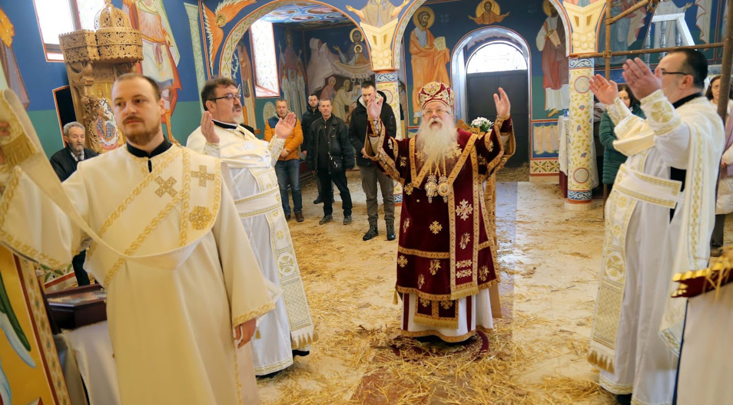 Митрополит Хризостом богослужио у Братунцу