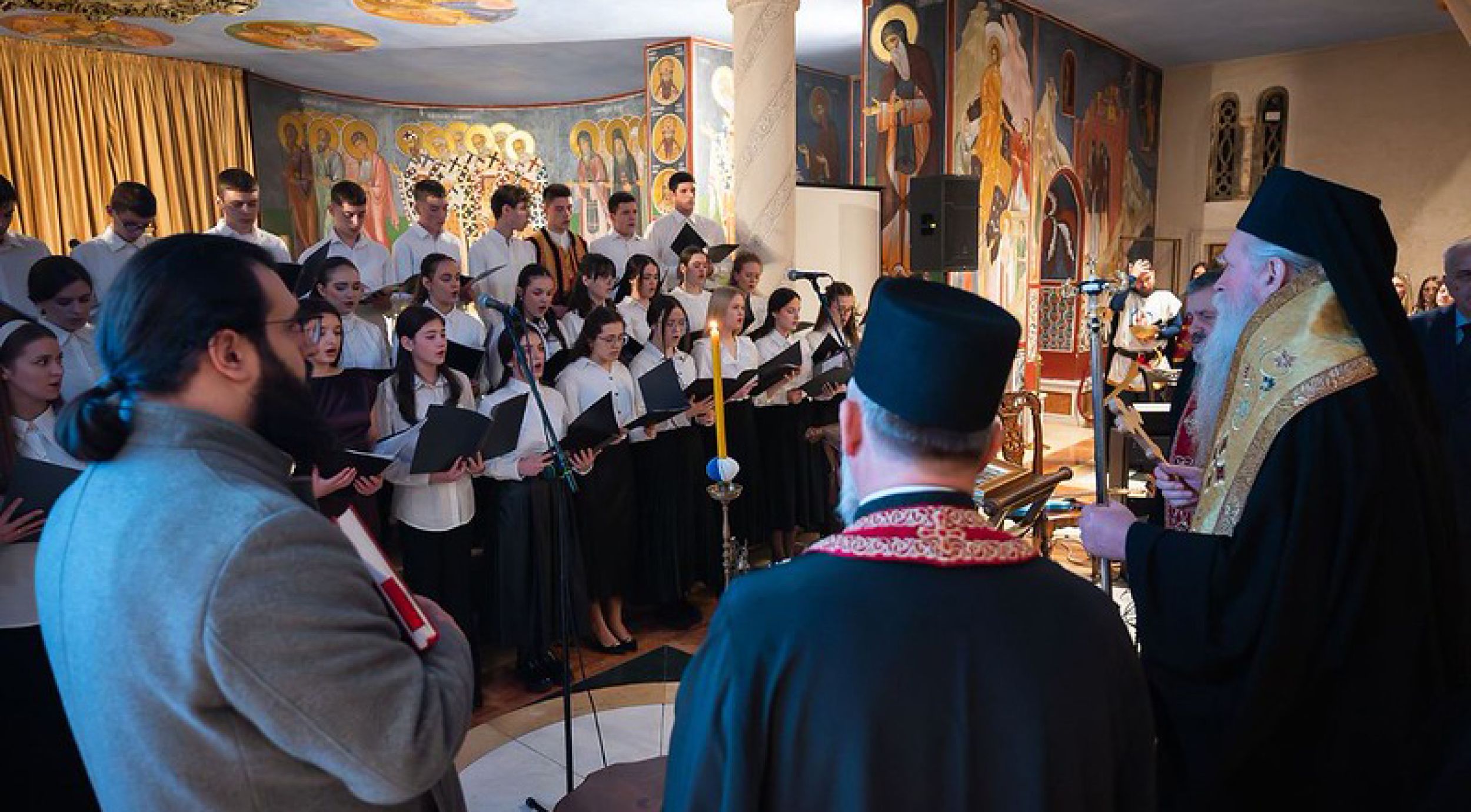 Гимназија „Свети Сава“ из Подгорице прославила школску славу Светосавком академијом