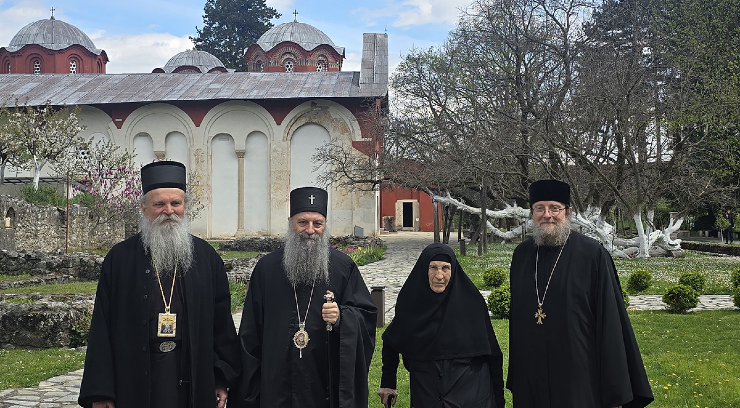 Ο Πατριάρχης κ.κ. Πορφύριος συναντήθηκε και συνομίλησε με τον Μητροπολίτη κ. Θεοδόσιο στο Πατριαρχείο Πεκίου